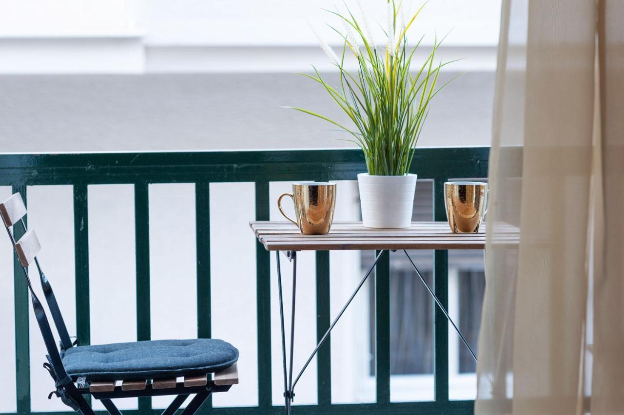 Kleio By Heloni Apartments Athena Bagian luar foto